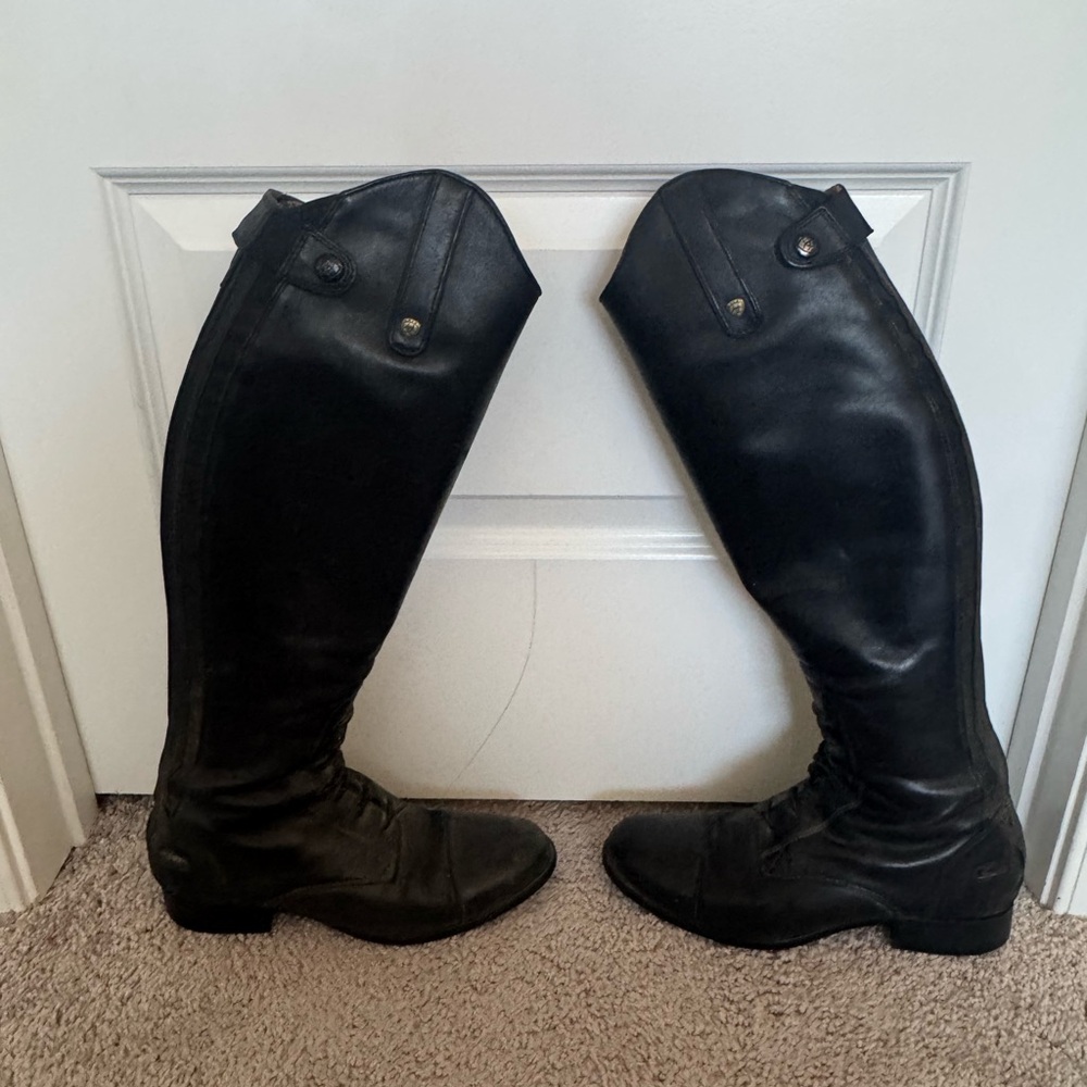 Ariat Heritage Contour 8.5 Slim Reg